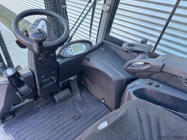 LPG Forklifts Still RX70-40T