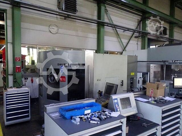 Universal-Bearbeitungszentrum Deckel Maho DMU 80T