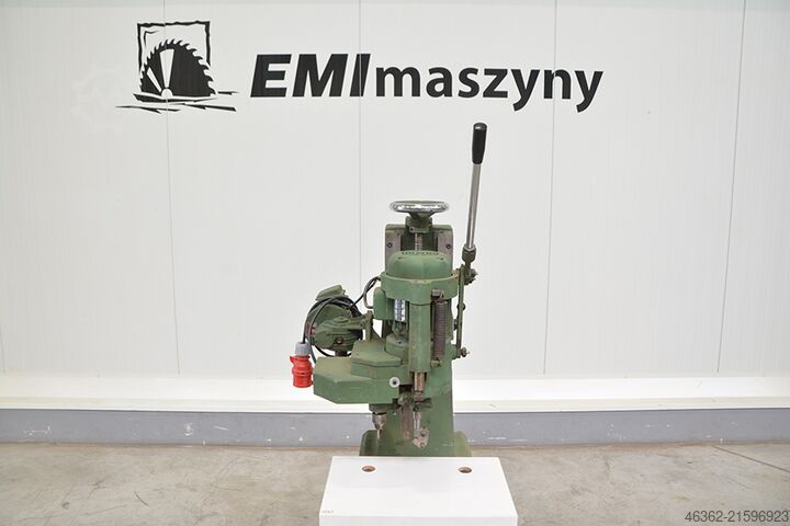 Oscillating drill -- --