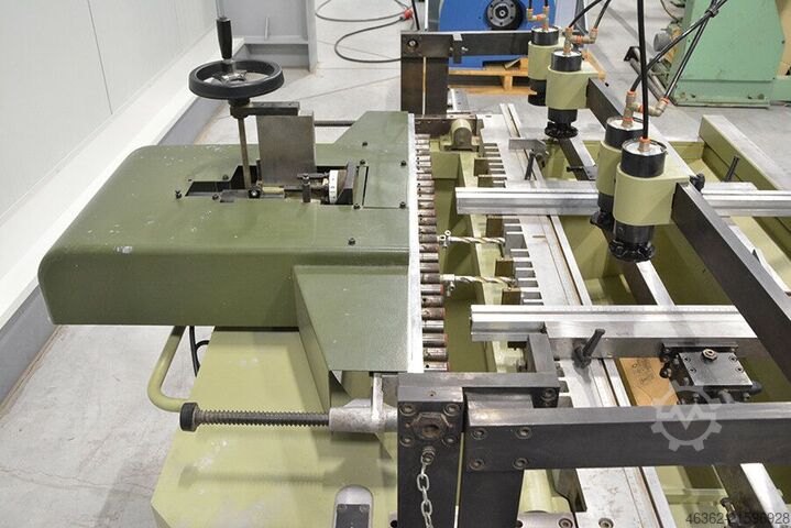 Mehrspindelbohrmaschine SCM MB29