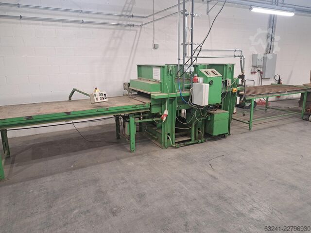 Verleimpresse Sennerskov Through feed hot press