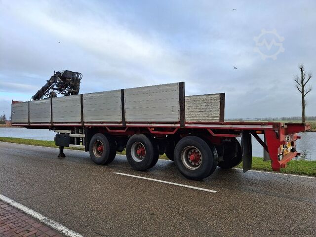 Loading platform with walls FLOOR FLO-18-30K1