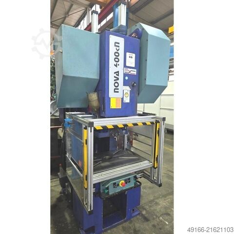 Exzenterpresse - Einständer BEUTLER NOVA C 400 kN