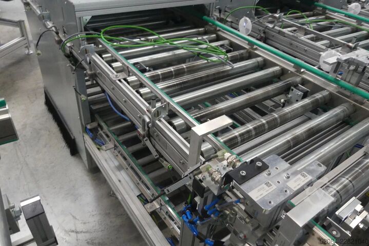 Altratec Rollenförderer Altratec Rollenförderer mit Bürstenlamellen