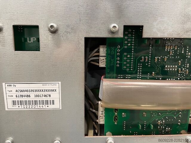 Steuerung ABB ACS600 ACS60403203 Frequency Converter 380-415V 397A