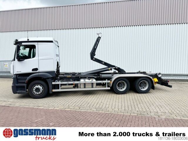 Roll-off tipper truck Mercedes-Benz Actros 2645 L 6x4, MultimediaCockpit,