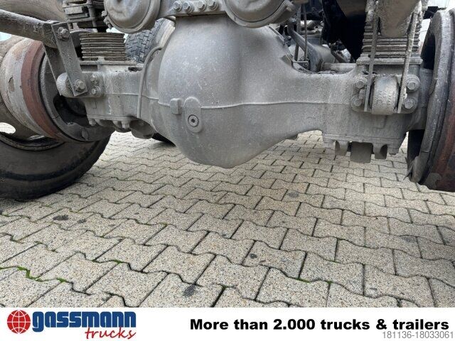 Truck chassis Volvo FM 380 6x4 R mit Brandschaden