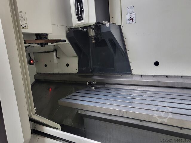 Machining center DMG MORI cmx 1100v