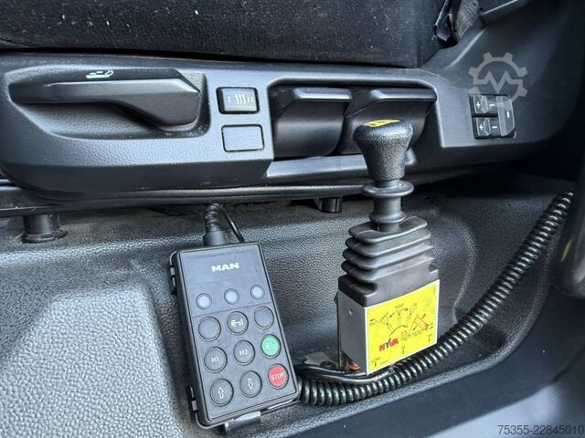 Standard tractor unit MAN TGX 18.510 Kipphydraulik Klima Retarder ACC LED