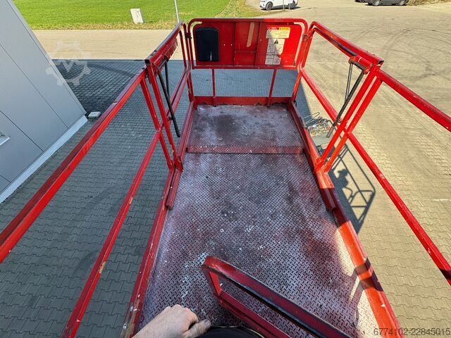 Scissor lift JLG 3369LE--EK