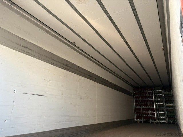 Reefer semitrailer SCHMITZ CARGOBULL Tiefkühlauflieger mit Thermo King