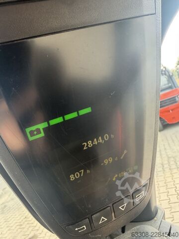 Electric 3-wheel forklift Linde E20-02