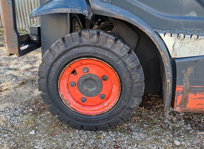 LPG Forklifts Linde H14T-01