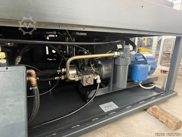 Spritzgussmaschine Demag Ergotech 1000/500-600