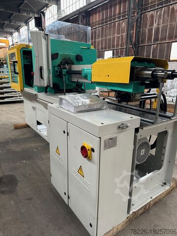 Injection molding machine Arburg 370U 700-290