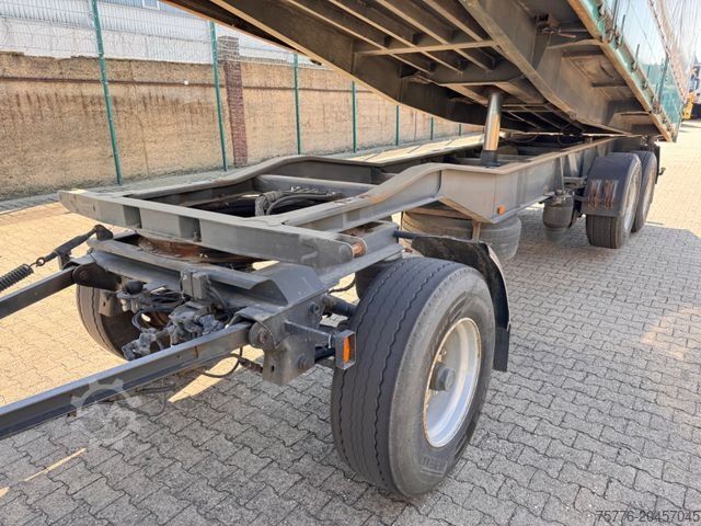 Dreiseitenkipper Anhänger  KUMMLIN 3-Achs Getreide Kipper 3 Seiten Liftachs