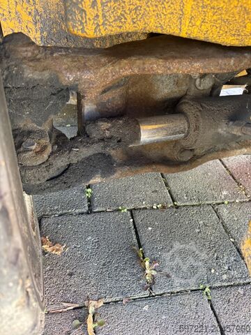 LPG-Gabelstapler Jungheinrich TFG 425s (Zylinderkopfdichtung defekt)