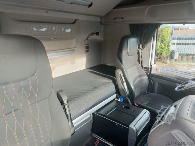 Volumen SZM DAF XF106-480 SSC-INTARDER-2 Tanks-NAVI