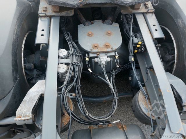 Volume tractor unit DAF XF106-480 SSC Low Deck-INTARDER-2 Tanks-NAVI