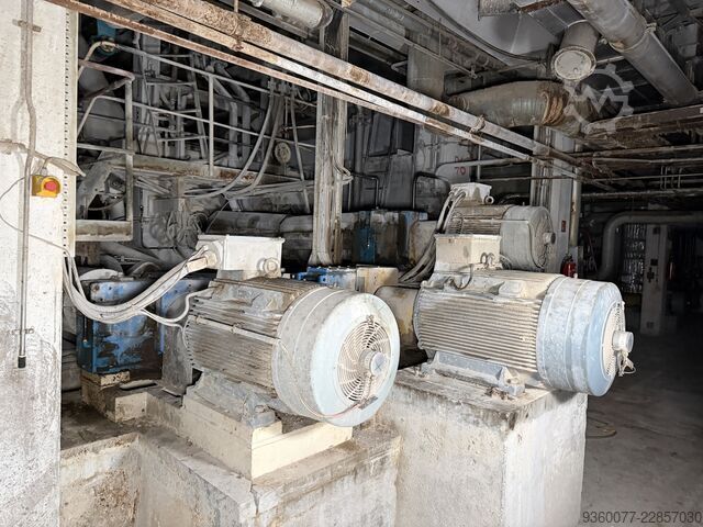 Paper machine Escher Wyss / Voith / Andritz / PAMA Paper Machine PM 5 / Complete Paper Mill