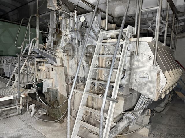 Paper machine Escher Wyss / Voith / Andritz / PAMA Paper Machine PM 5 / Complete Paper Mill