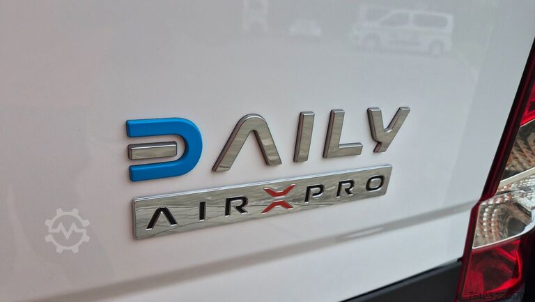 Minibus IVECO Daily C 72 Elektro Kurzfristig Stock 519 Sofort