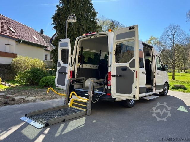 Kleinbus VOLKSWAGEN CRAFTER 2.0 TDI 8 SITZER KLIMAAUTO. HECKLIFT