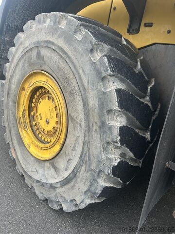 Komatsu WA500-8 Komatsu WA500-8