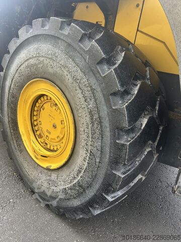 Komatsu WA500-8 Komatsu WA500-8