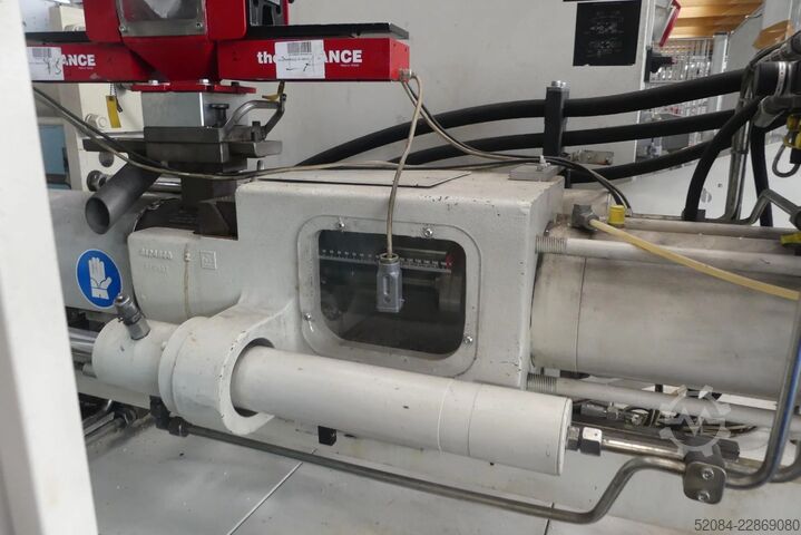 Injection molding machine KraussMaffei KM-110-380CX