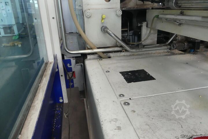 Injection molding machine KraussMaffei KM-110-380CX