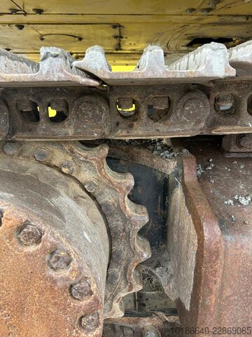 Komatsu HB365NLC-3 Komatsu HB365NLC-3