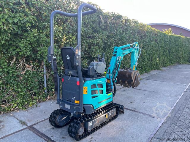 Mini excavator Kobelco SK10SR-2E