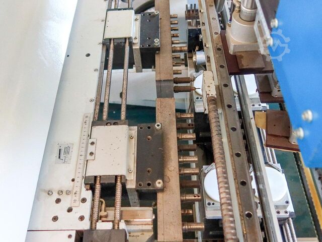 Multi-spindle drilling machine WEEKE BST 500 D