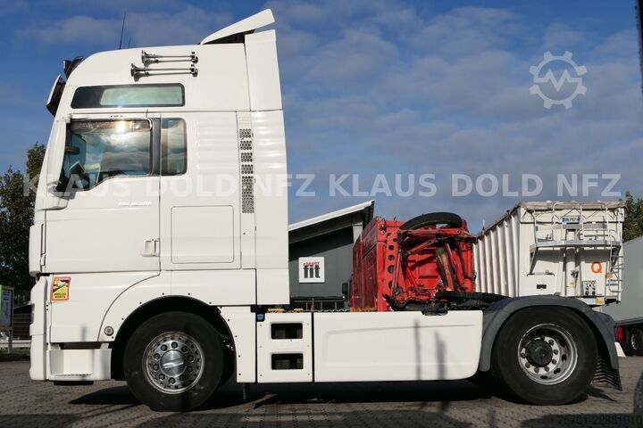 Standard tractor unit MAN TGX 18.500 XXL Retarder 2-Tanks Euro 6