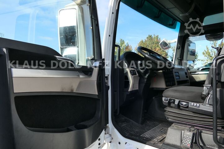 Standard tractor unit MAN TGX 18.500 XXL Retarder 2-Tanks Euro 6