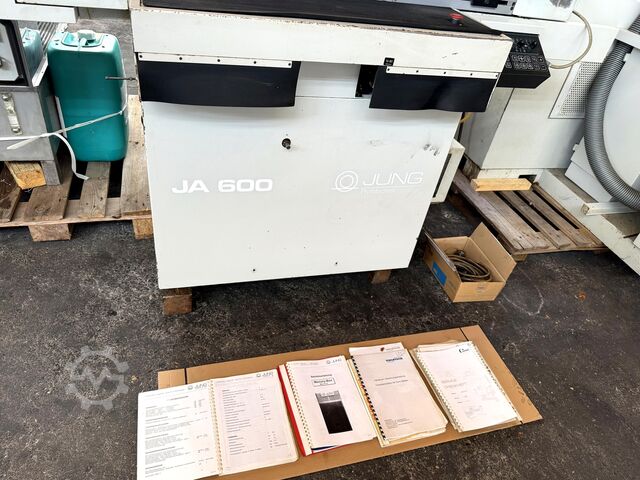 Flachschleifmaschine JUNG JA 600 CNC-E