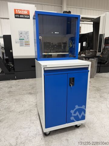 Industrie-Computerarbeitsplatz  