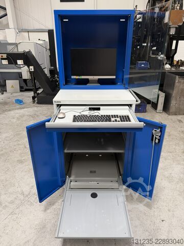 Industrie-Computerarbeitsplatz  
