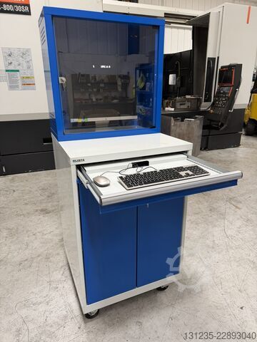Industrie-Computerarbeitsplatz  