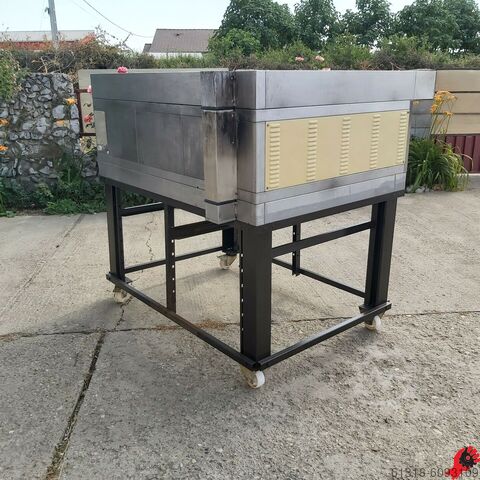 Pizza electric oven Moretti Forni Rialto, type RHC / 18 CZ