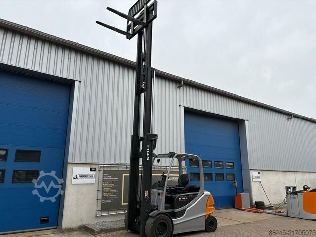 Elektrischer Gabelstapler Still RX60-40 STILL rx60-40