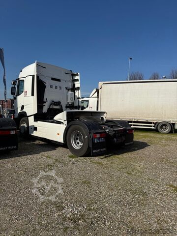 Standard SZM Renault T 480