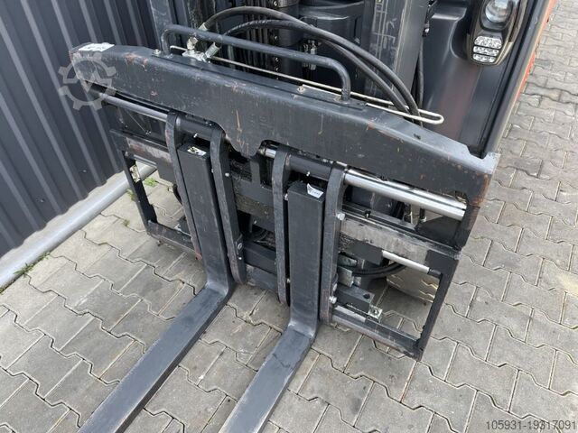 Electric 4-wheel forklift Linde E25HL-01/600