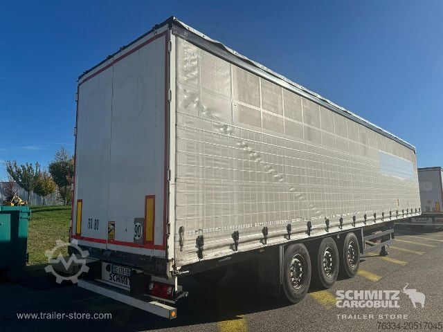 Auflieger mit Pritsche & Plane Schmitz Cargobull Semitrailer Curtainsider Standard