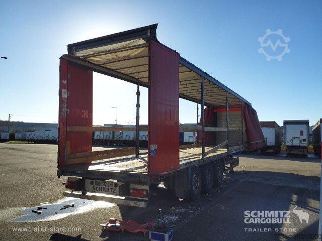 Open semitrailer with tarp Schmitz Cargobull Semitrailer Curtainsider Standard