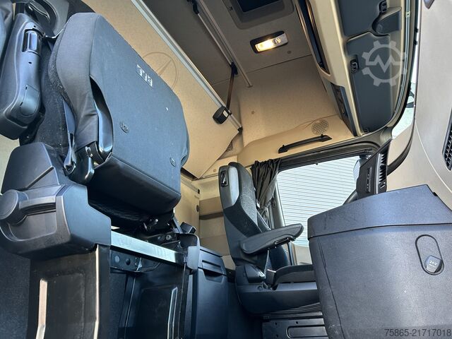 Standard tractor Mercedes-Benz Actros 1842 Gigaspace / 432 dkm / Full Spoiler ...