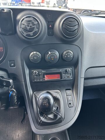 Delivery van Mercedes-Benz Citan 109 CDI / Extra Lang L2 H1 / Airco / Crui...