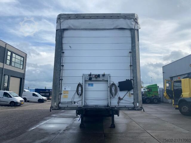 Curtain sided Schmitz Cargobull SCB*S3T / Coil / Tautliner / Disc Brakes