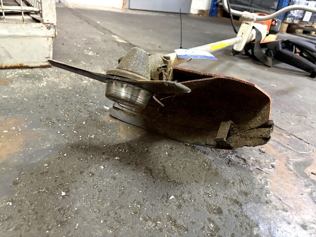 Brush cutter STIHL FS 310